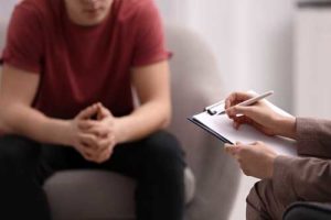 therapist and patient in drug addiction treatment