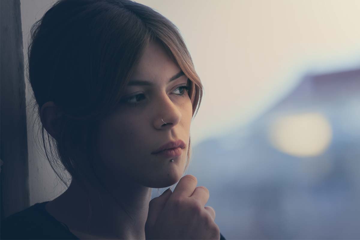 what-is-dual-diagnosis (2) woman wondering what is dual diagnosis