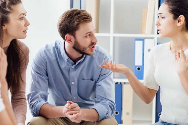 3 Common Addiction Treatment Therapies for Recovery a group attends addiction treatment therapy