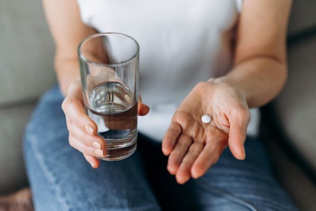 Why do people get addicted to painkillers addicted to painkillers